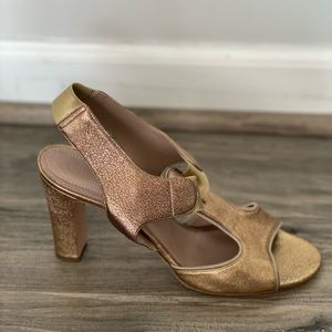Chloé Gold Heeled Sandals